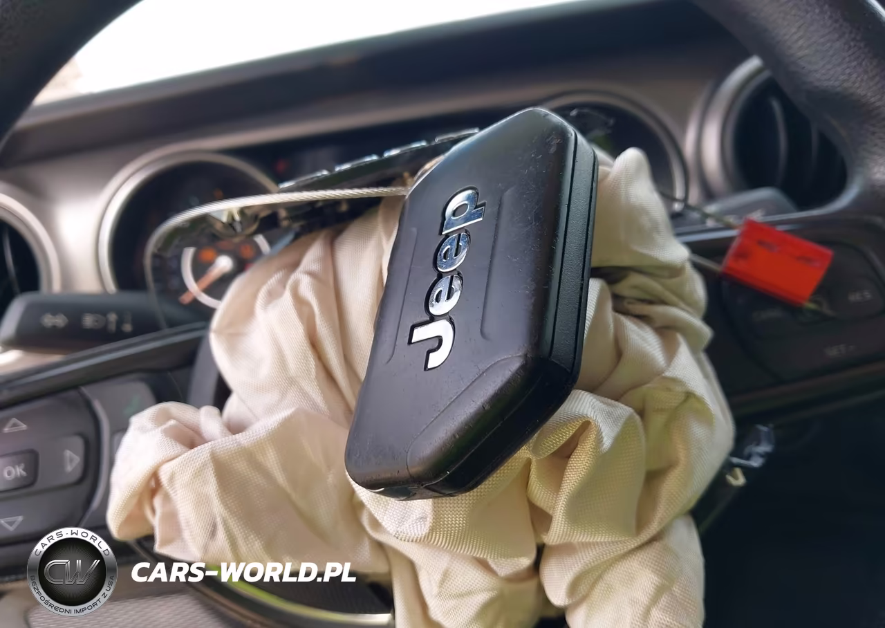 2021 Jeep Wrangler Unlimited Sport 4X4 VIN:1C4HJXDG2MW789223 - 11