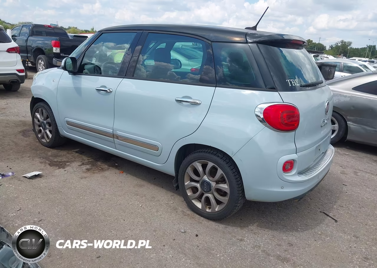 2015 Fiat 500L Lounge VIN:ZFBCFACH8FZ030776 - 3