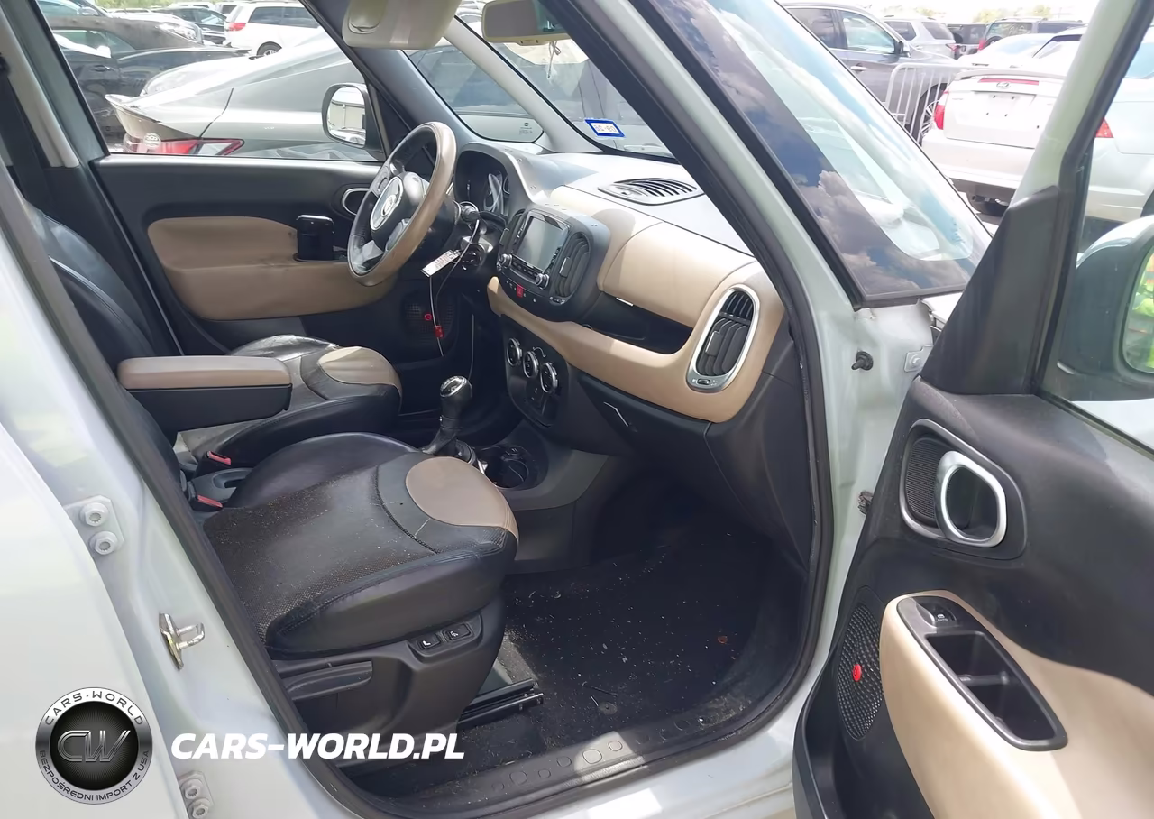 2015 Fiat 500L Lounge VIN:ZFBCFACH8FZ030776 - 5