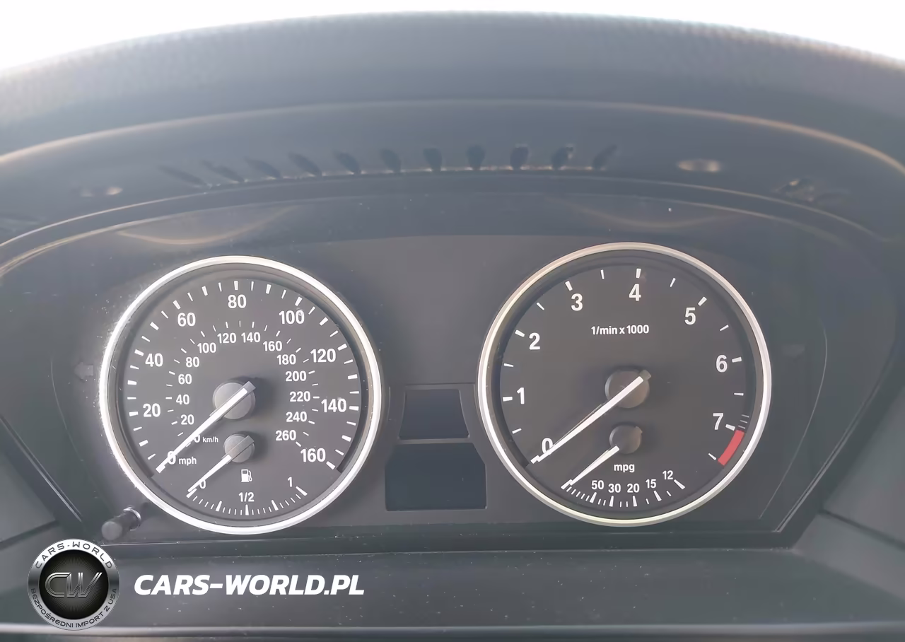 2009 BMW 528I VIN:WBANU53559C118438 - 7