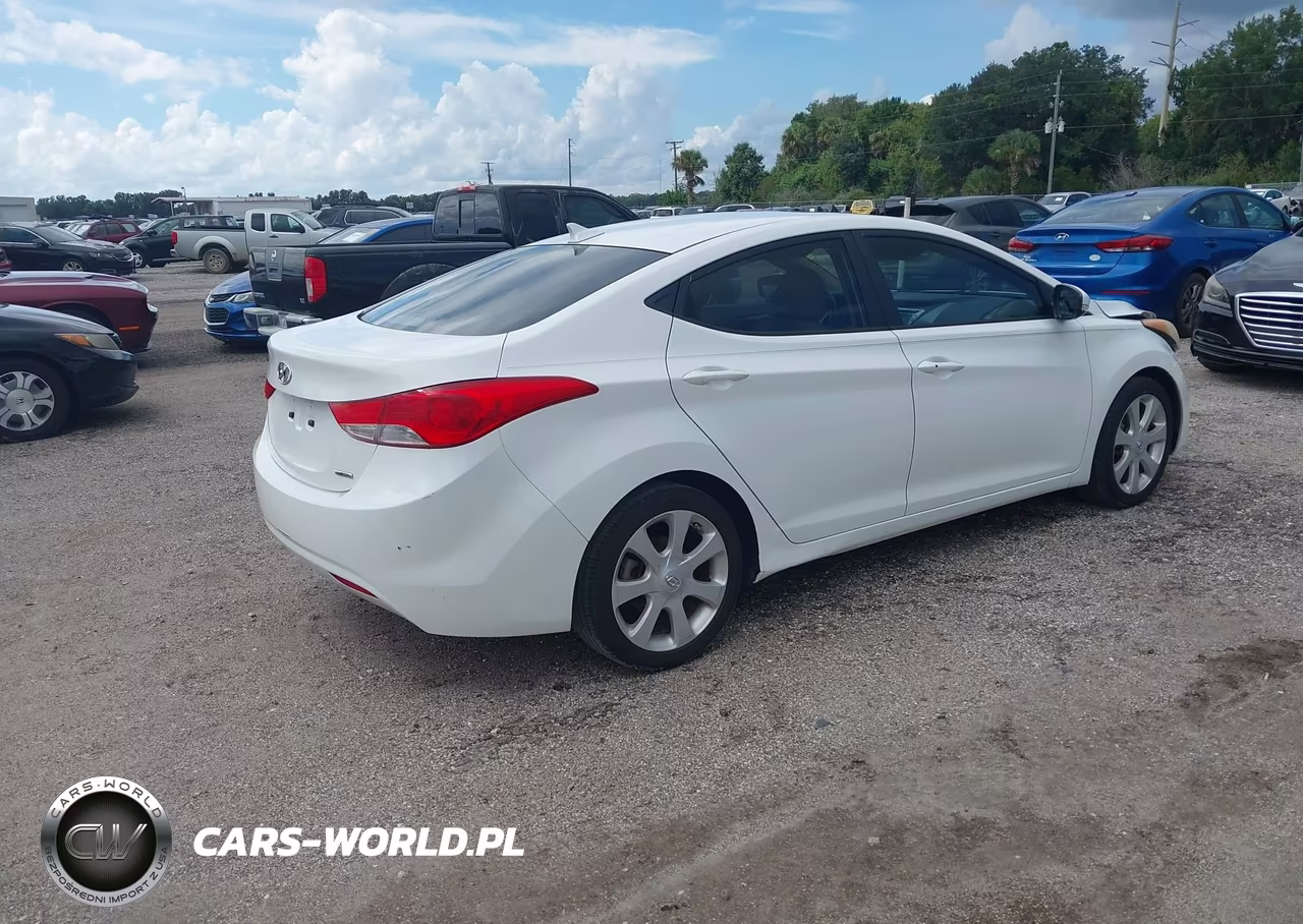 2011 Hyundai Elantra Limited VIN:5NPDH4AE8BH076177 - 4