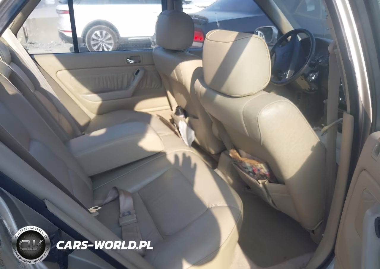 1993 Honda Accord Se VIN:JHMCB7685PC061722 - 8