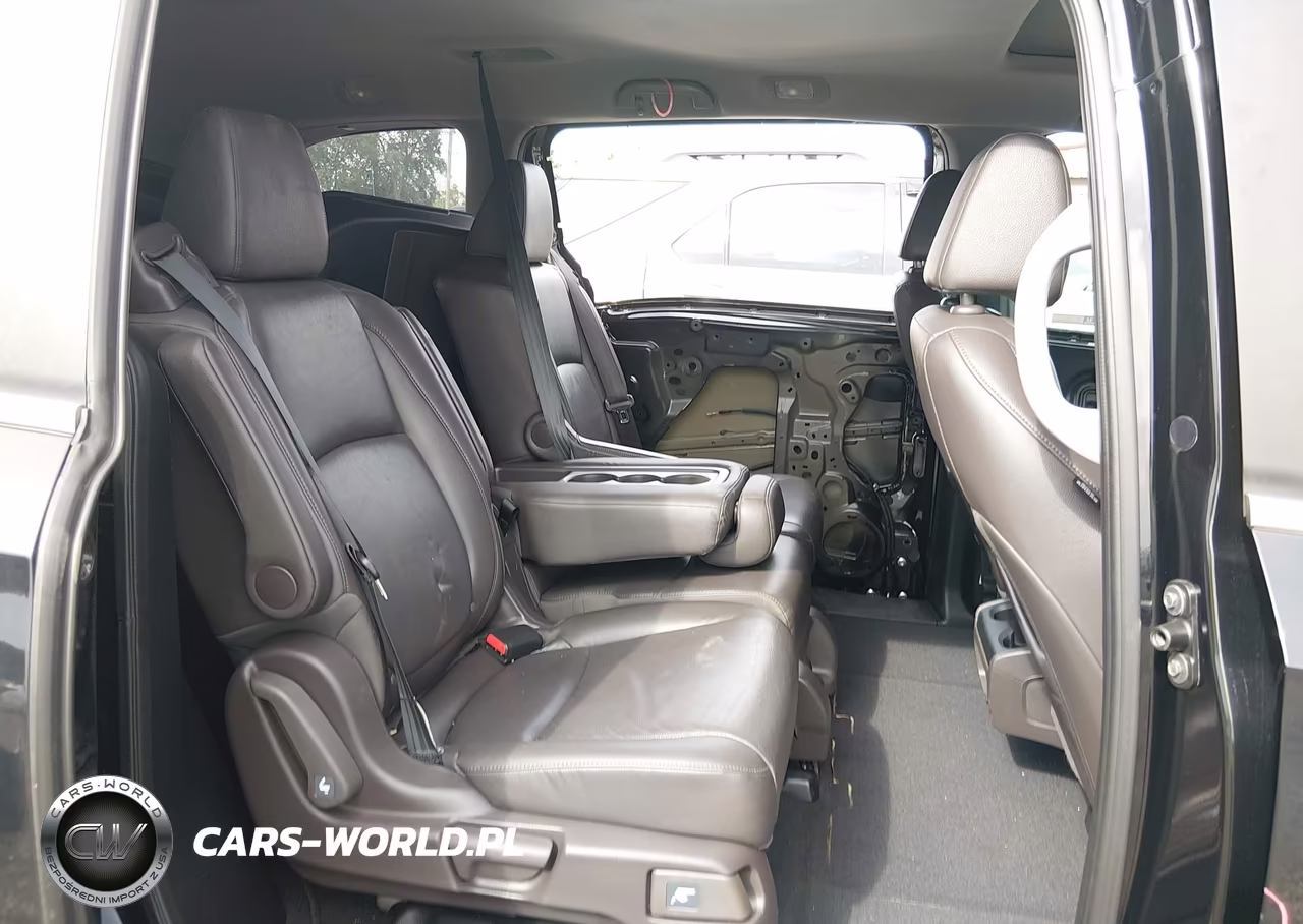2018 Honda Odyssey Ex-L VIN:5FNRL6H70JB069728 - 8