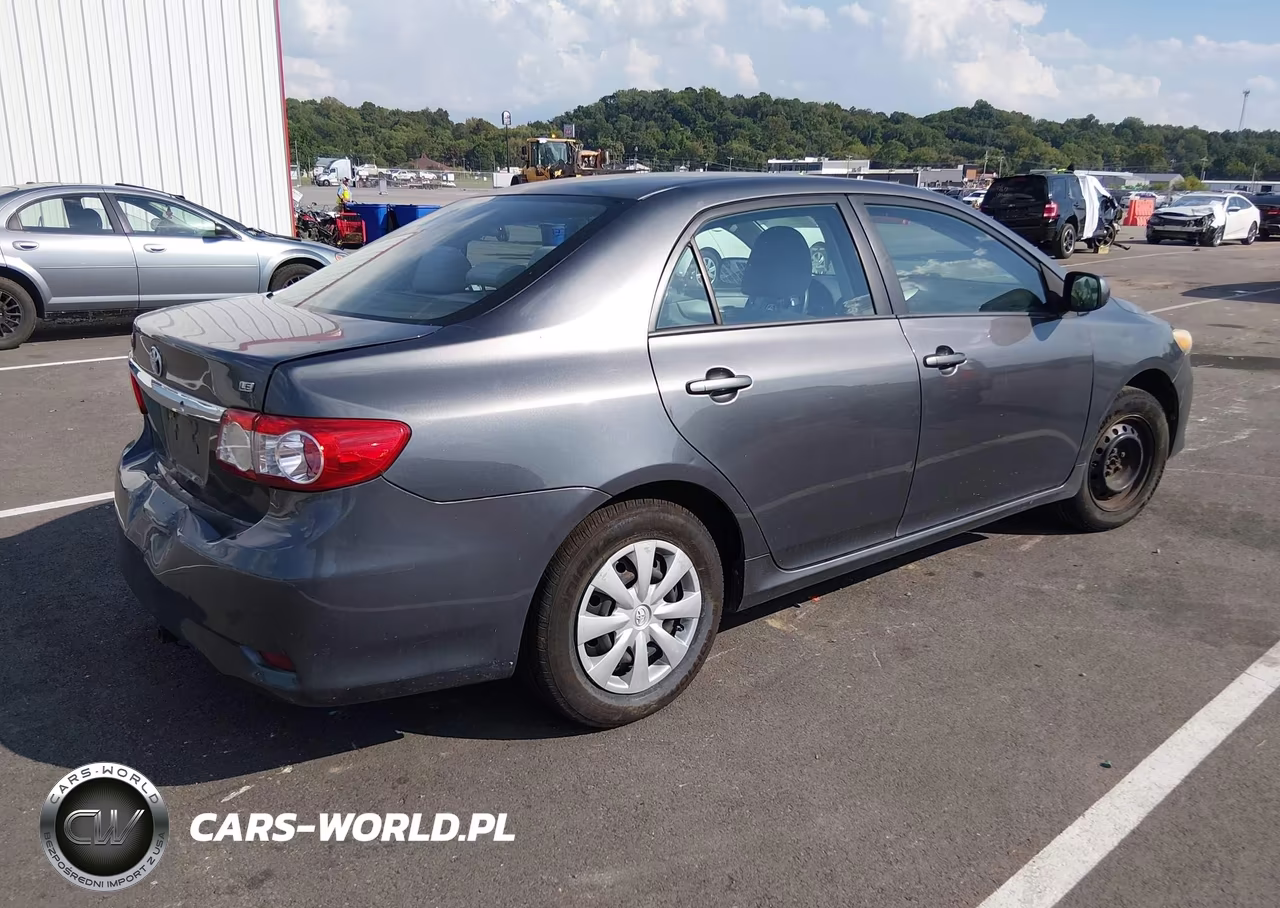 2011 Toyota Corolla Le VIN:2T1BU4EE5BC565507 - 4