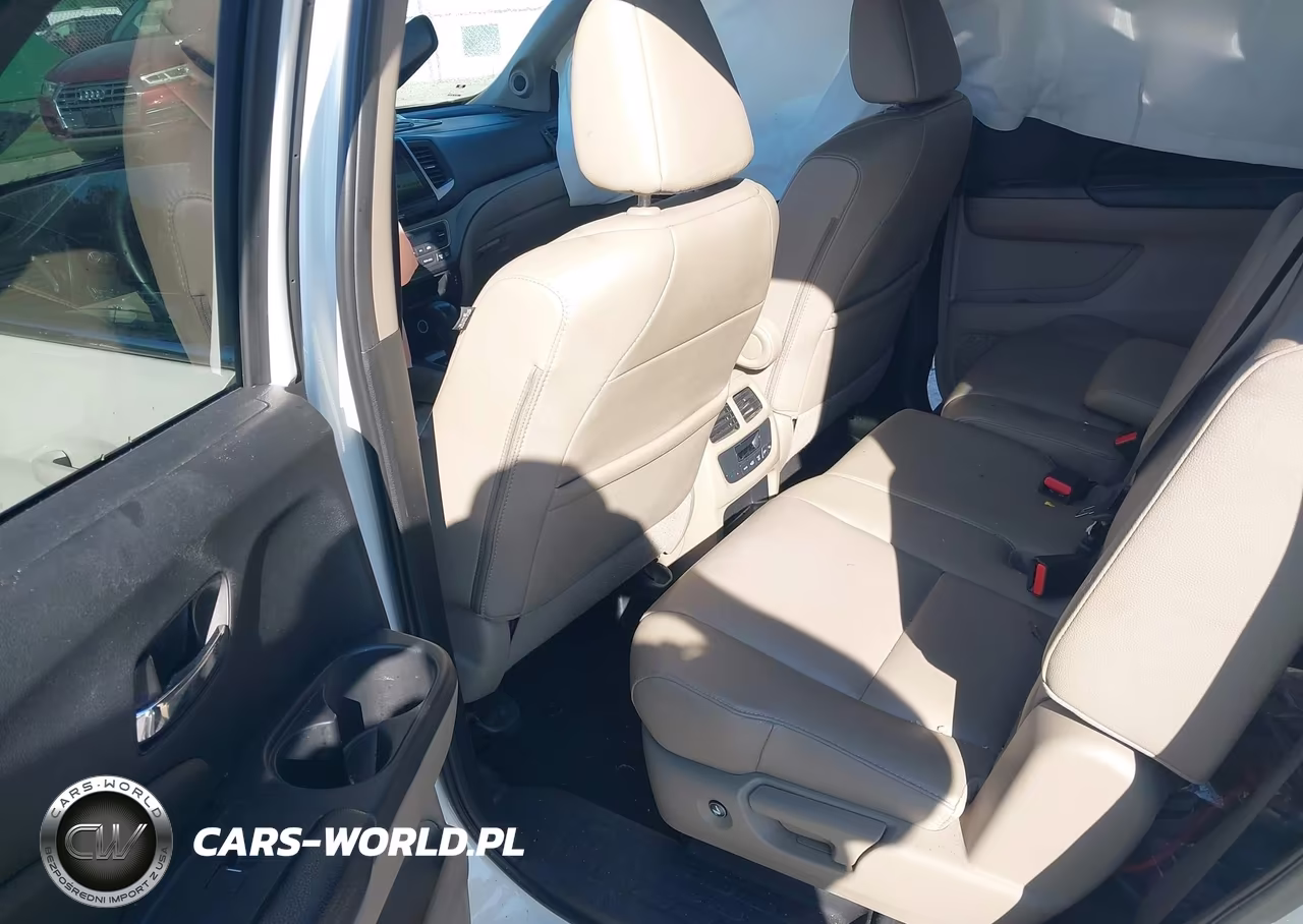 2018 Honda Pilot Ex-L VIN:5FNYF6H5XJB025625 - 8