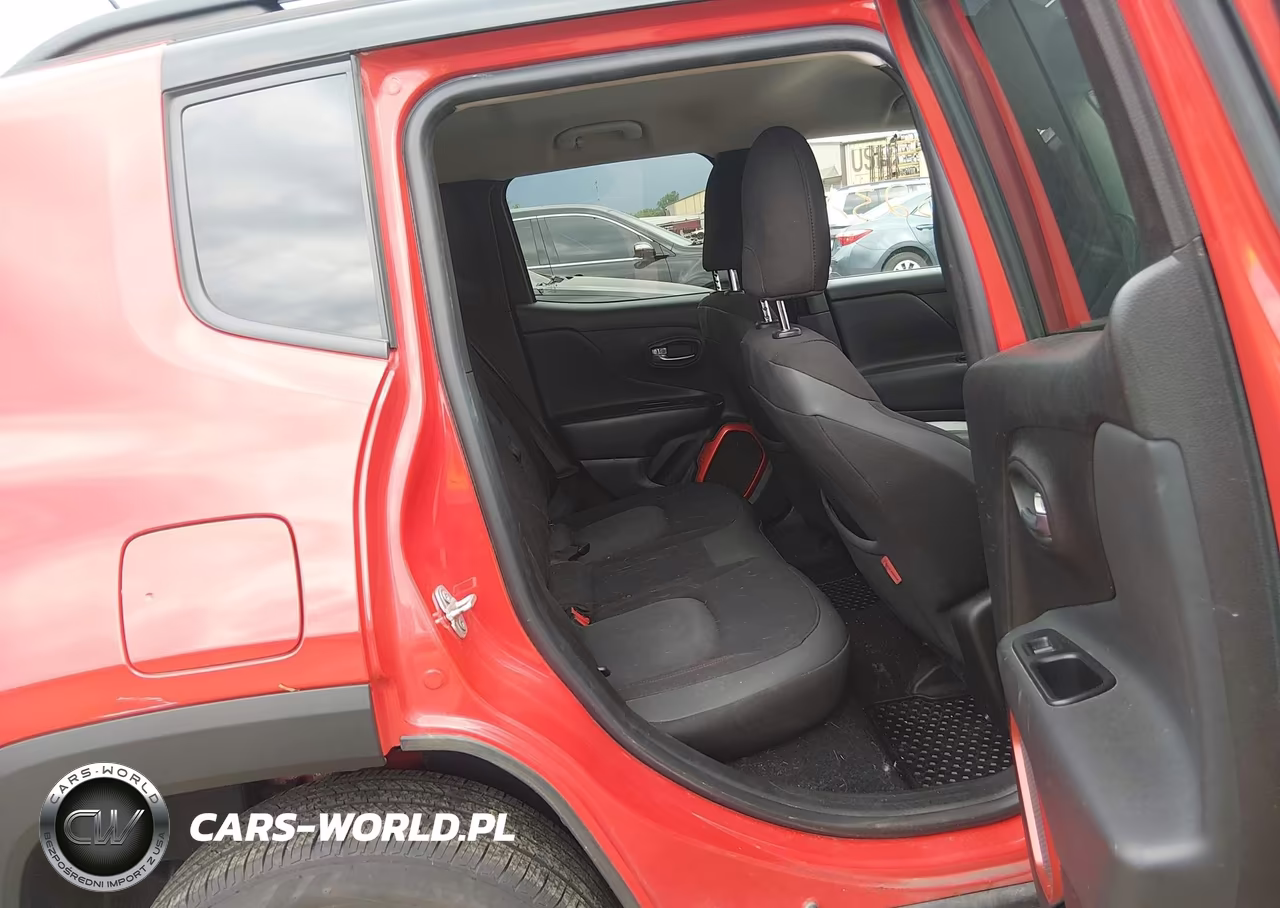 2017 Jeep Renegade Trailhawk 4X4 VIN:ZACCJBCB7HPE88193 - 8