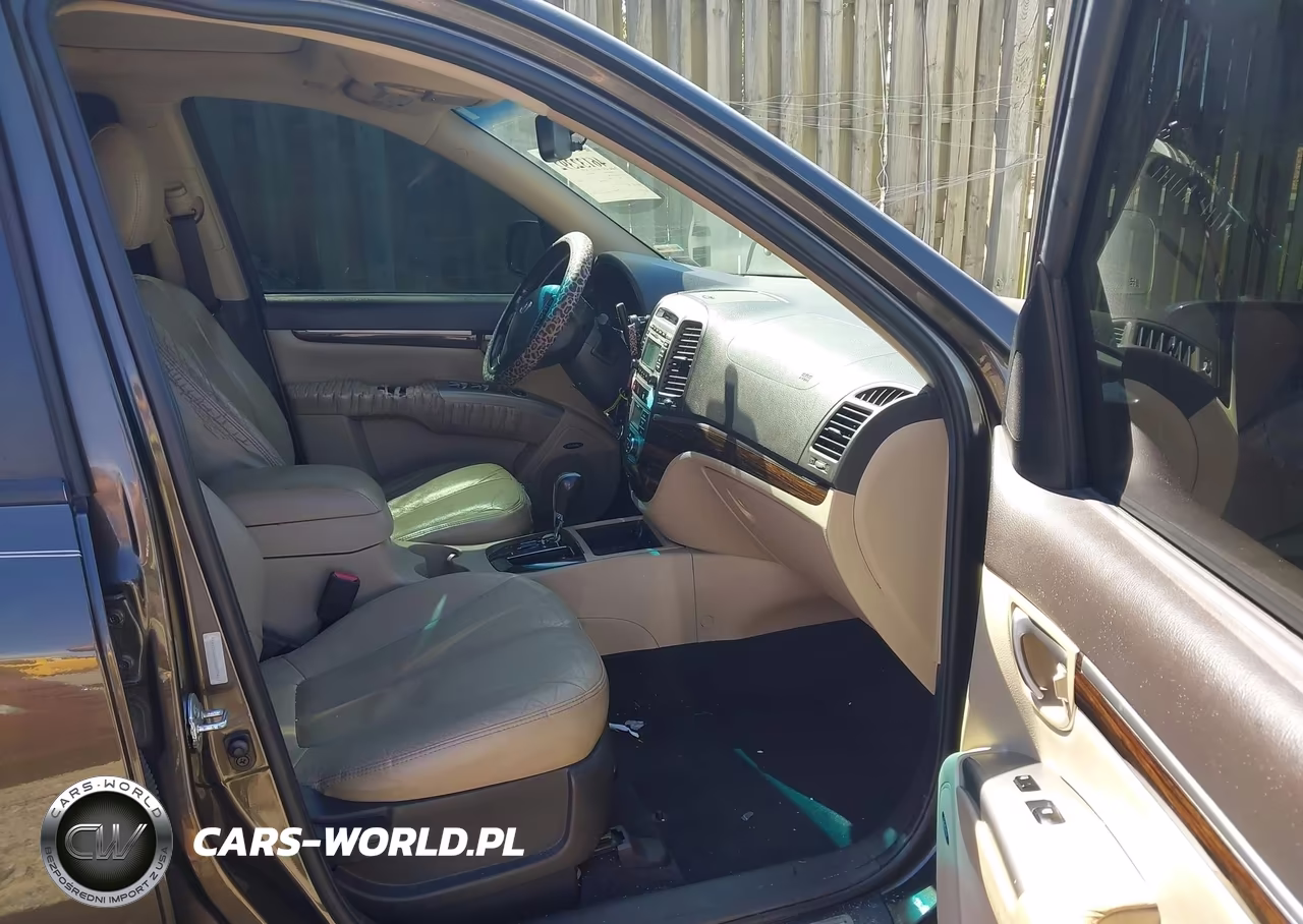 2011 Hyundai Santa Fe Limited V6 VIN:5XYZKDAGXBG077041 - 5