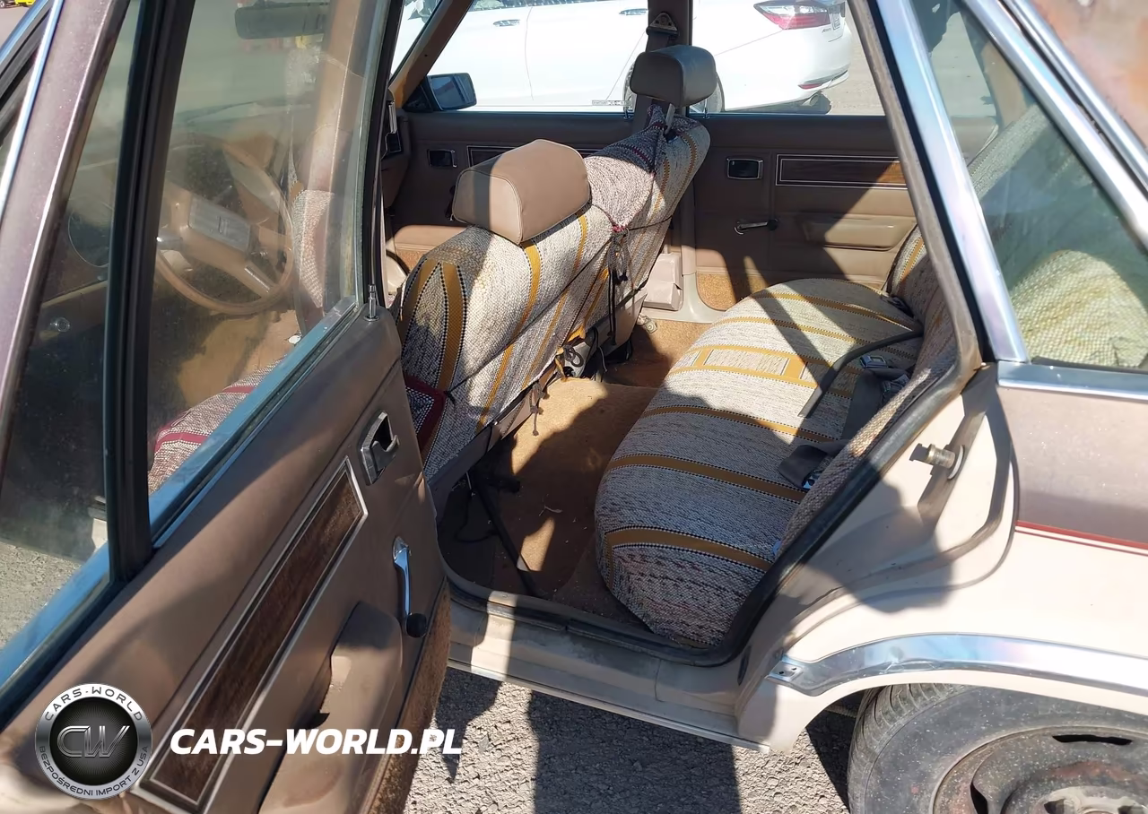 1983 Ford Fairmont Futura VIN:1FABP36X2DK152484 - 8