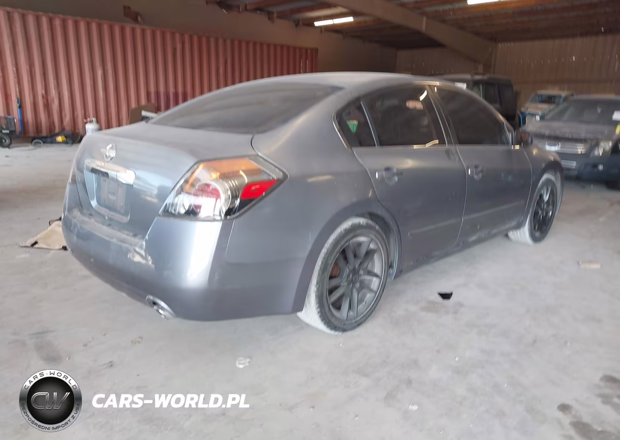2010 Nissan Altima 2.5 S VIN:1N4AL2APXAN563229 - 4