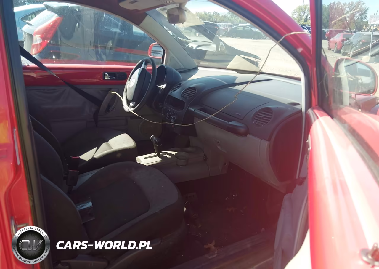 1999 Volkswagen New Beetle Gls VIN:3VWCA21C9XM447123 - 5