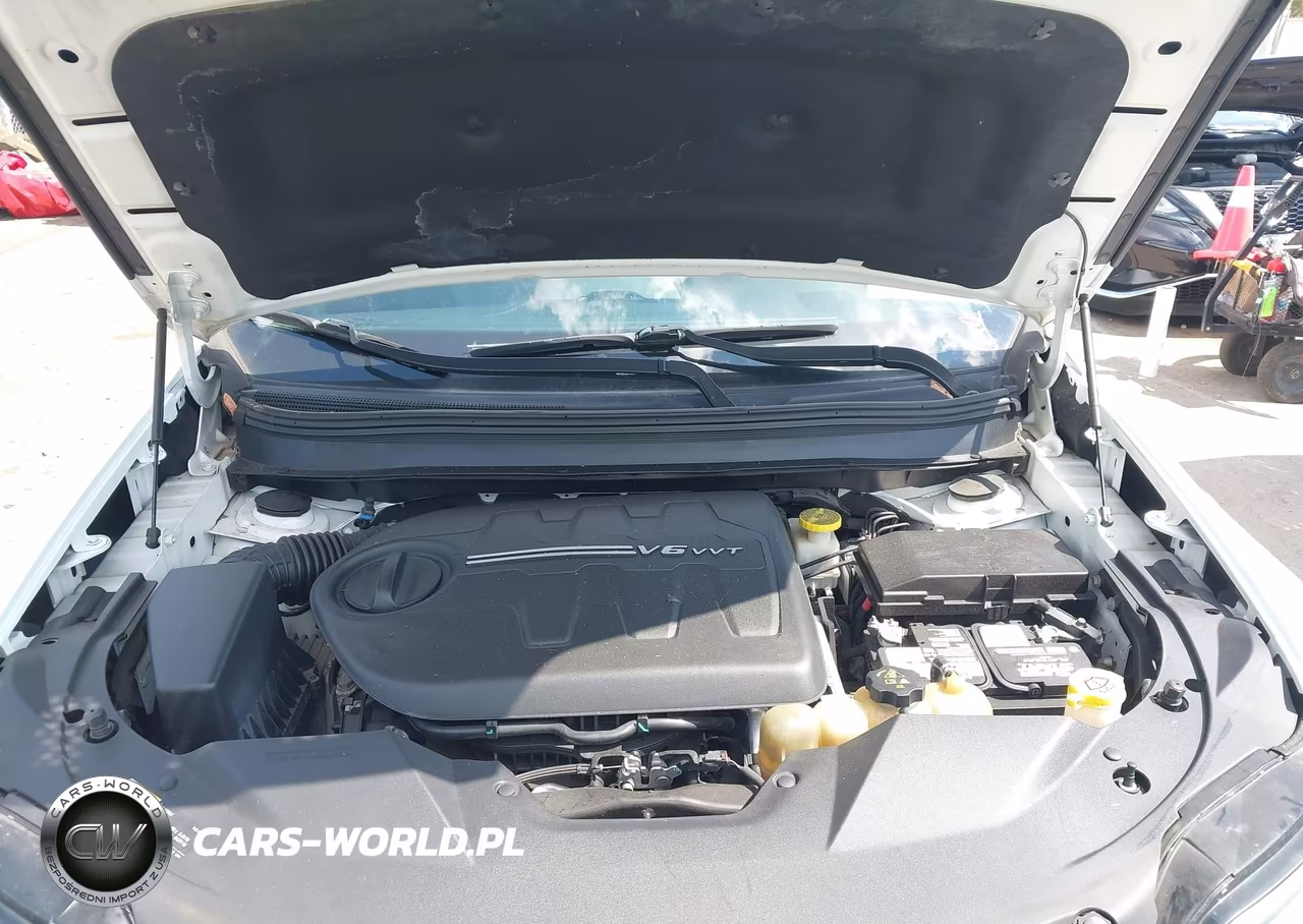 2019 Jeep Cherokee Limited 4X4 VIN:1C4PJMDX9KD108316 - 10