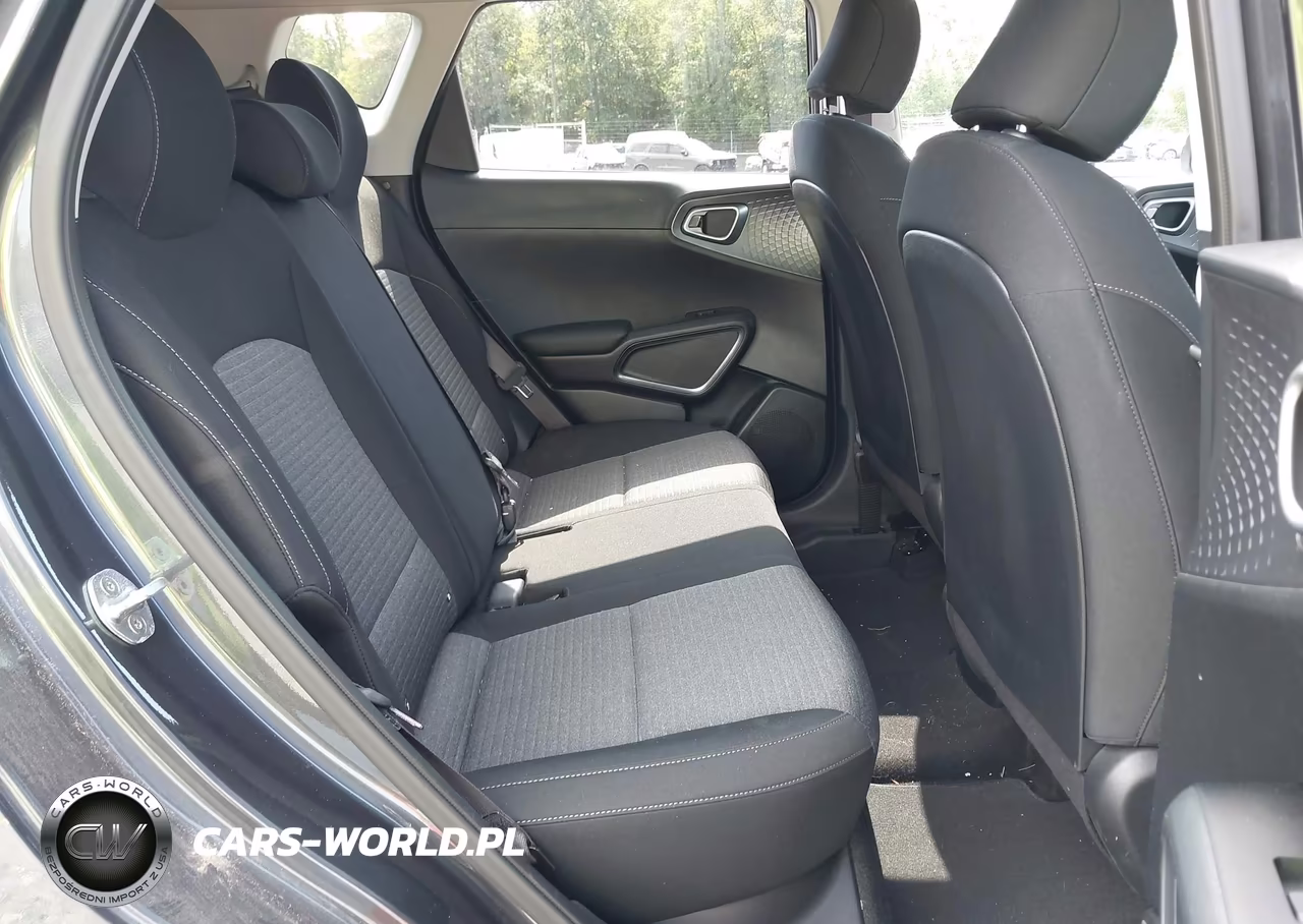 2020 Kia Soul S VIN:KNDJ23AU9L7718546 - 8