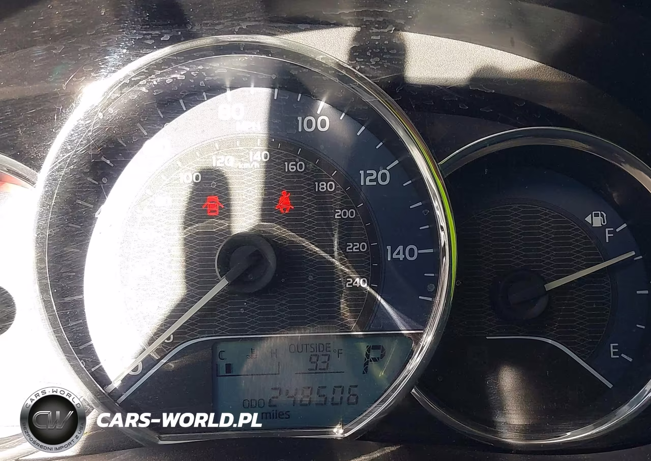 2014 Toyota Corolla Le VIN:5YFBURHE7EP066415 - 7
