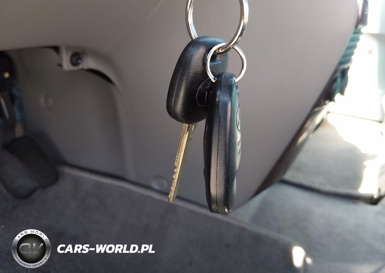2005 Toyota Sienna Le VIN:5TDZA23C65S297754 - 11