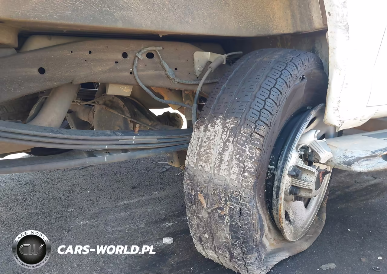 2023 GMC Savana Cargo Rwd 2500 Regular Wheelbase Work Van VIN:1GTW7AFPXP1194153 - 17