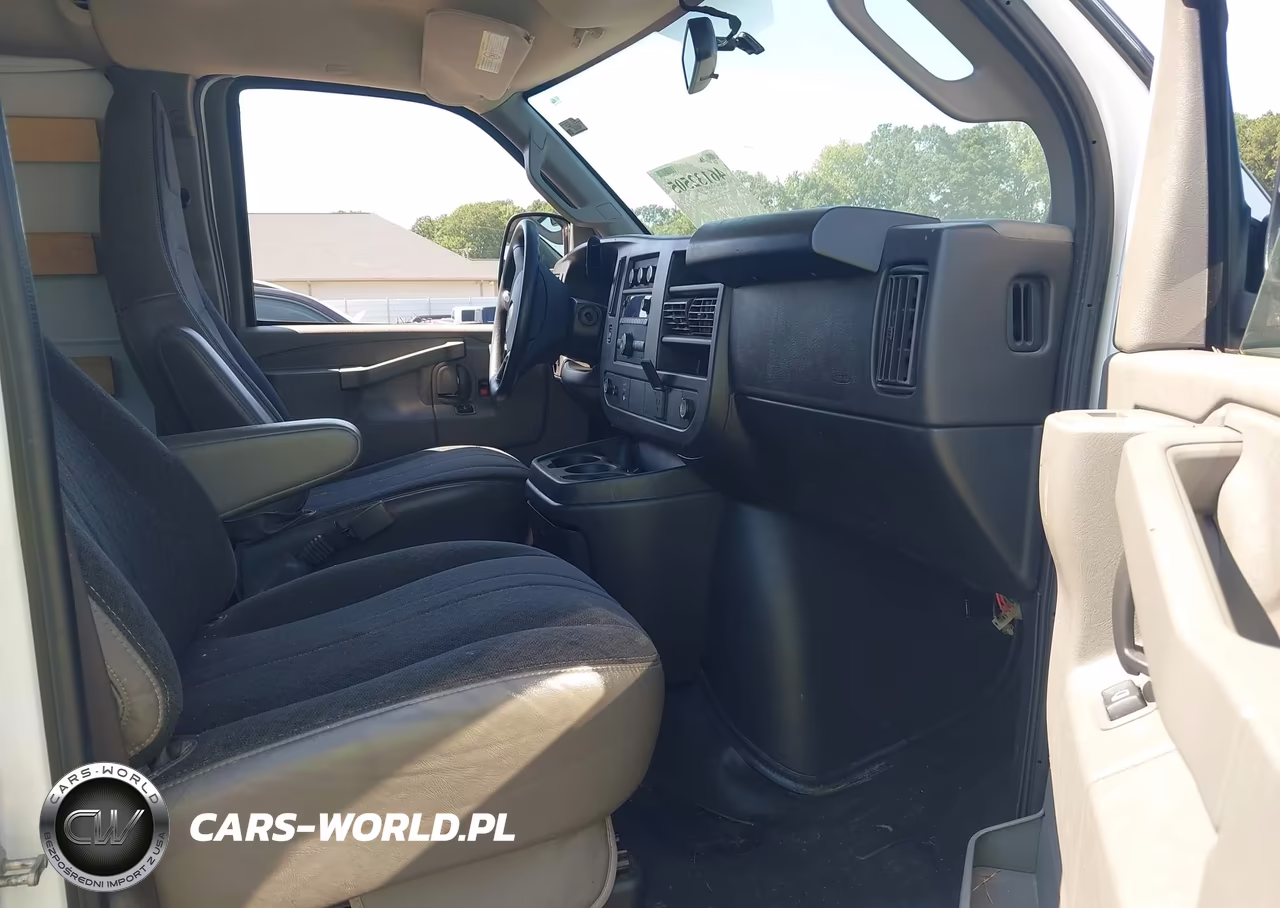 2023 GMC Savana Cargo Rwd 2500 Regular Wheelbase Work Van VIN:1GTW7AFPXP1194153 - 5