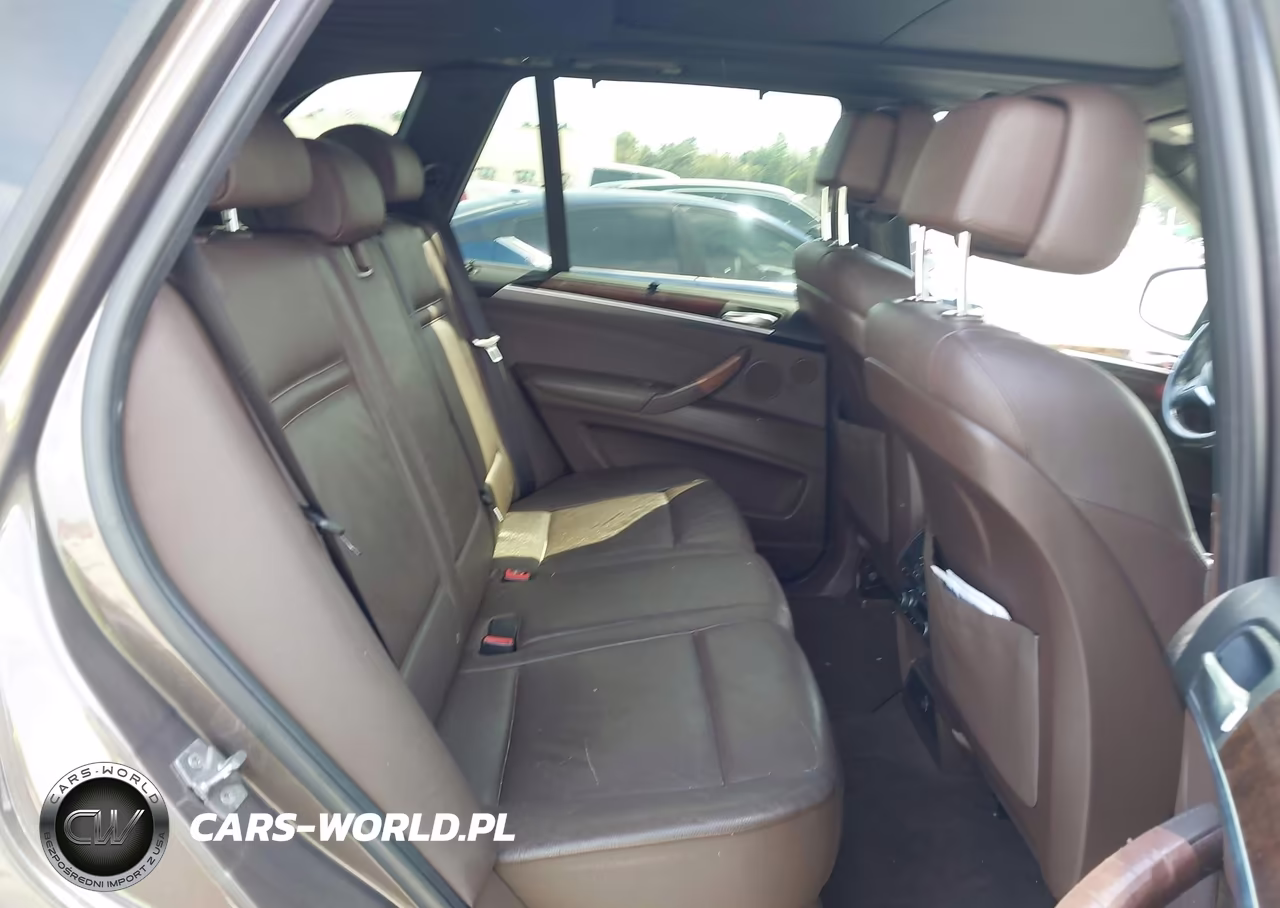 2011 BMW X5 xDrive35D VIN:5UXZW0C59BL368562 - 8