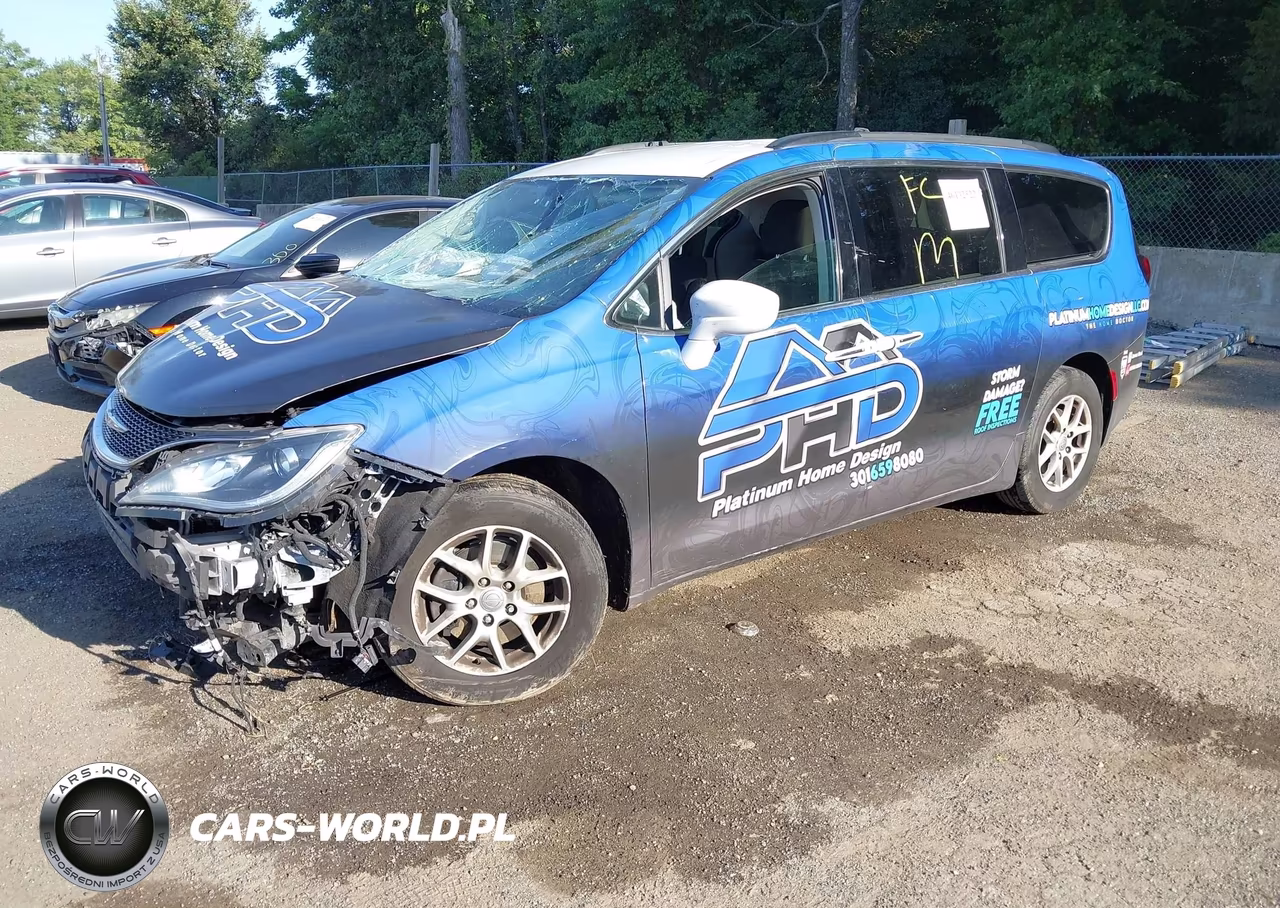 2020 Chrysler Pacifica Touring VIN:2C4RC1FG7LR159164 - 2