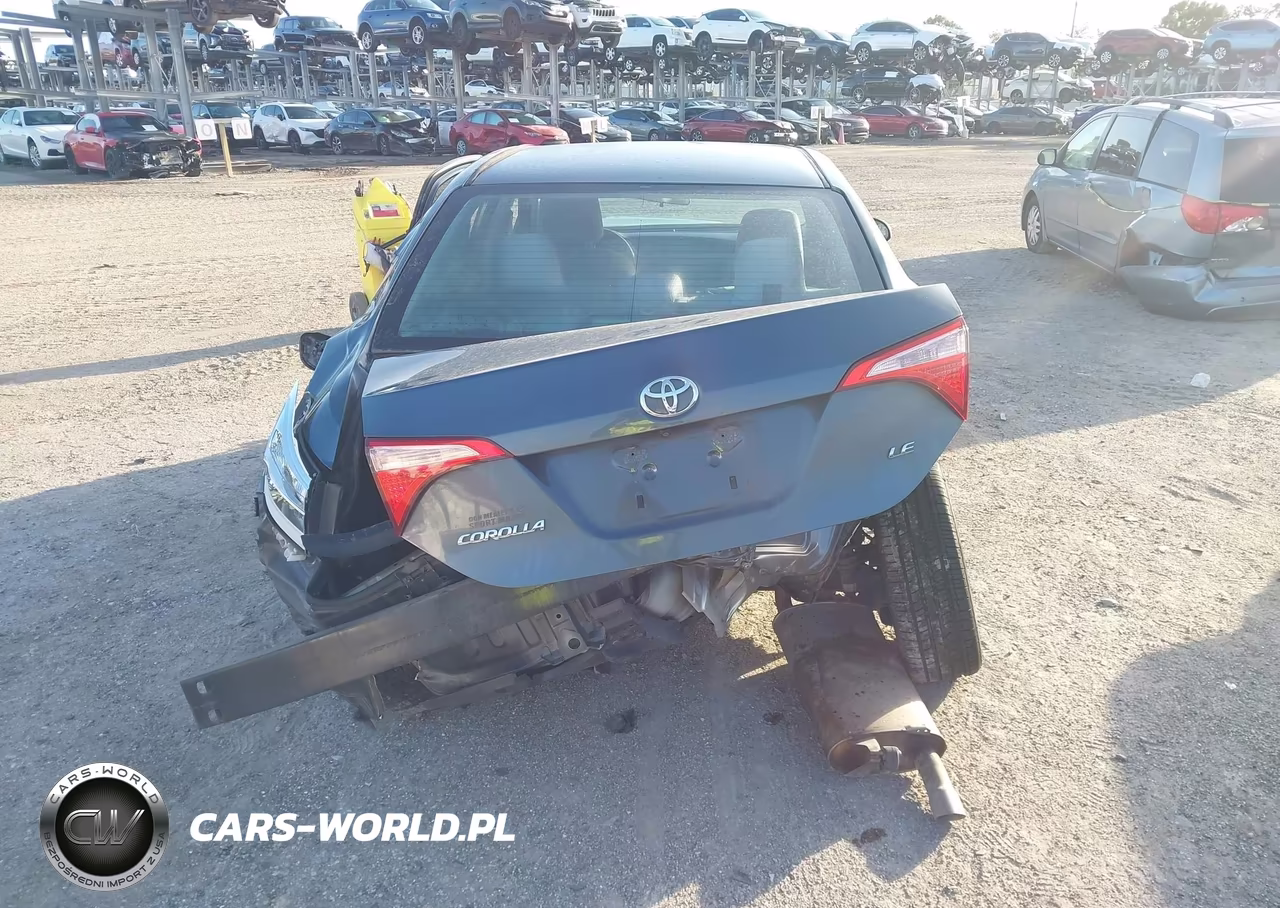 2018 Toyota Corolla Le VIN:5YFBURHE2JP847496 - 16
