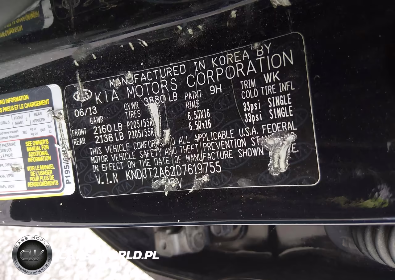 2013 Kia Soul + VIN:KNDJT2A62D7619755 - 9