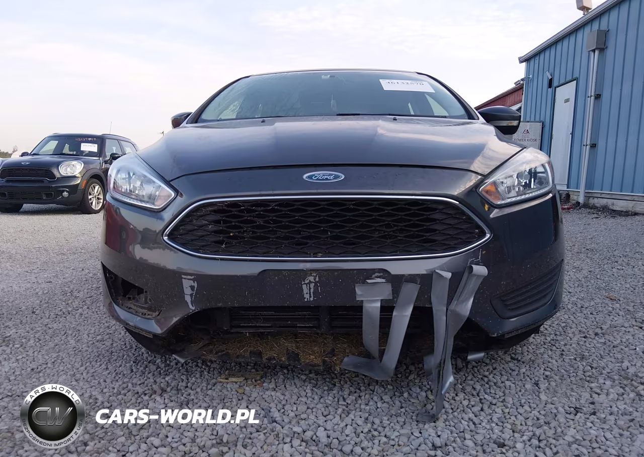 2017 Ford Focus Se VIN:1FADP3K2XHL268423 - 6