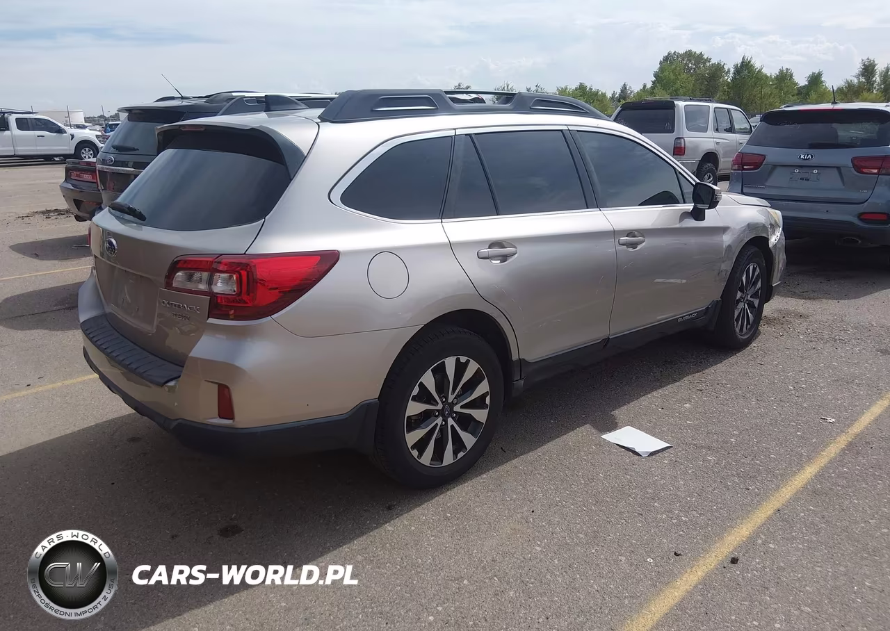 2016 Subaru Outback 3.6R Limited VIN:4S4BSENC5G3343751 - 4
