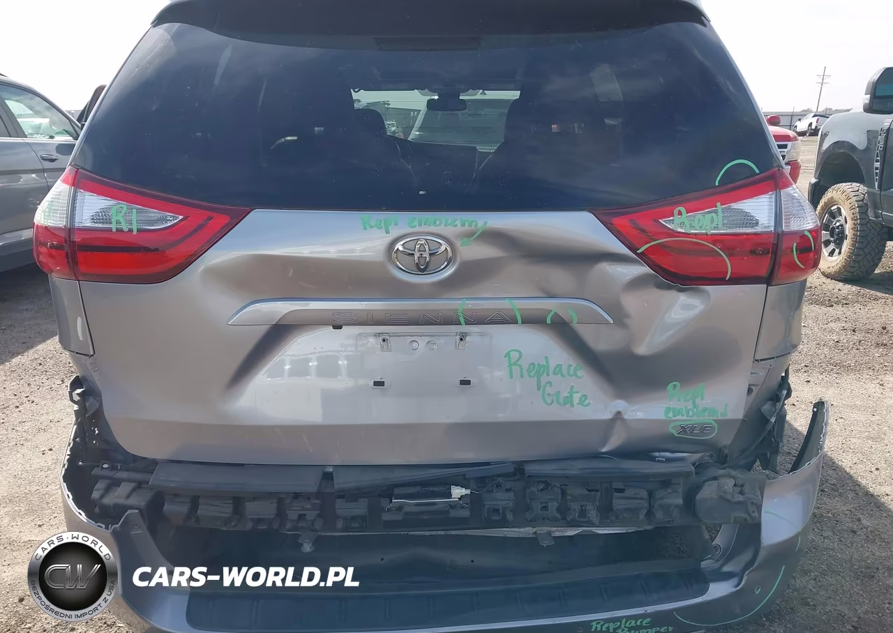 2018 Toyota Sienna Xle 8 Passenger VIN:5TDYZ3DC1JS921866 - 6