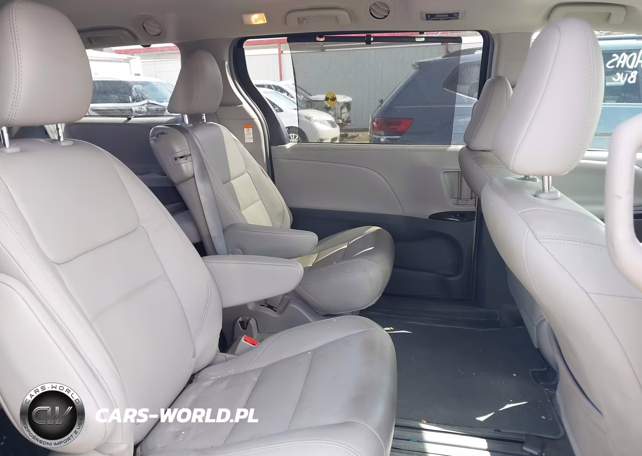 2018 Toyota Sienna Xle 8 Passenger VIN:5TDYZ3DC1JS921866 - 8
