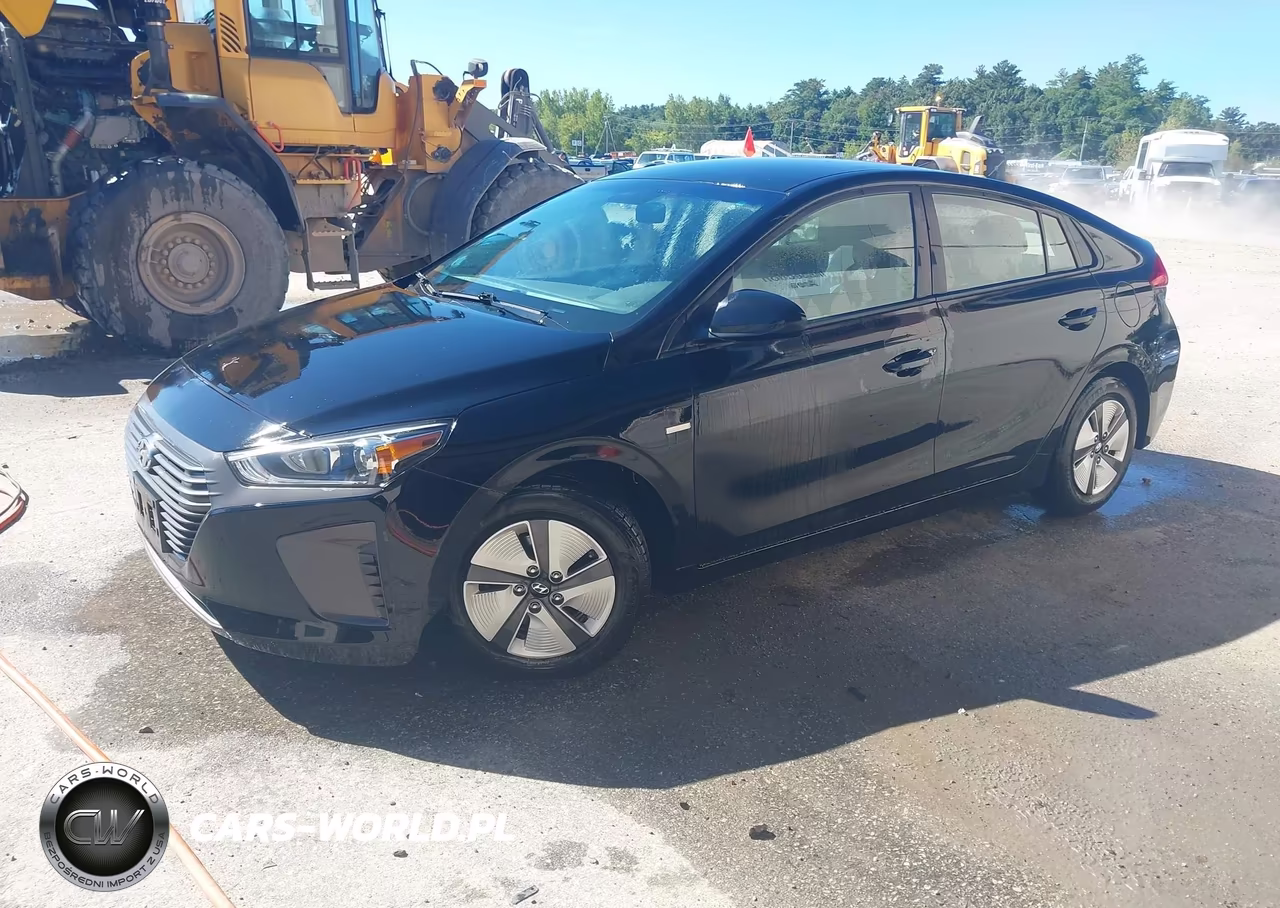 2018 Hyundai Ioniq Hybrid Blue VIN:KMHC65LC0JU075964 - 2