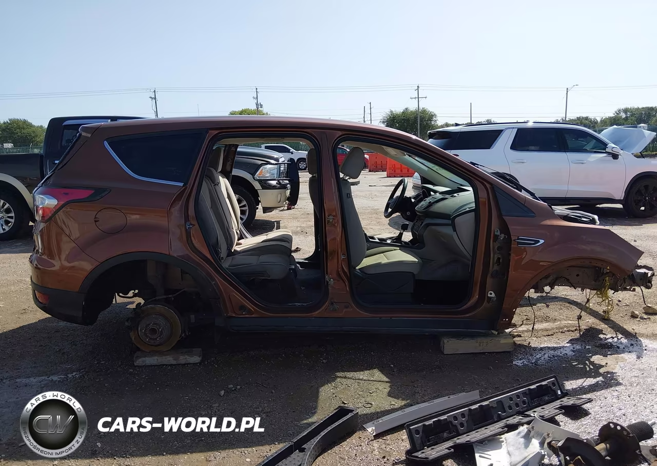 2017 Ford Escape Se VIN:1FMCU0GD3HUA54144 - 13