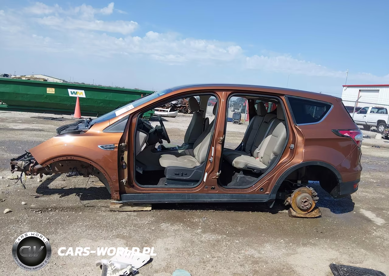 2017 Ford Escape Se VIN:1FMCU0GD3HUA54144 - 14