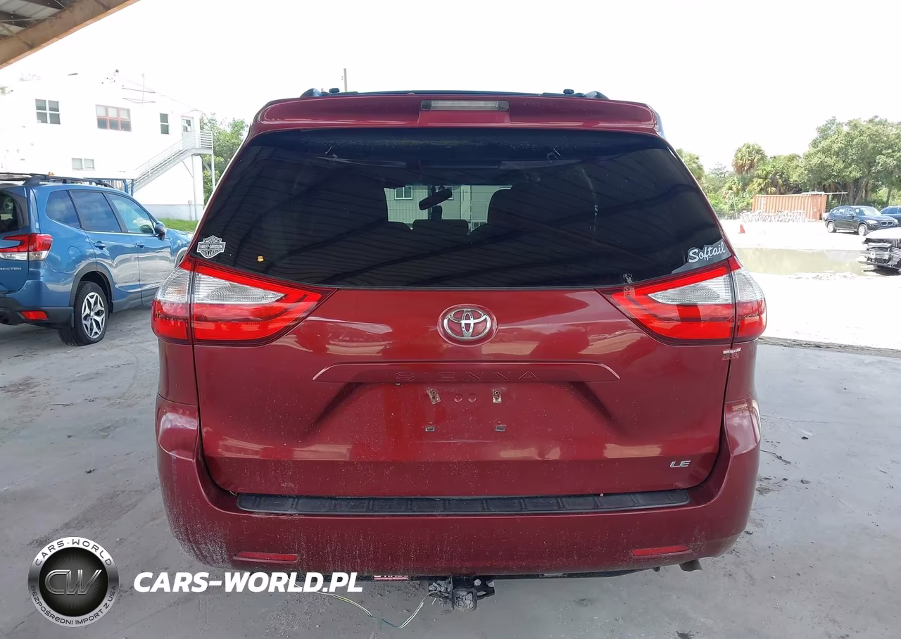 2015 Toyota Sienna Le 8 Passenger VIN:5TDKK3DC8FS556846 - 16