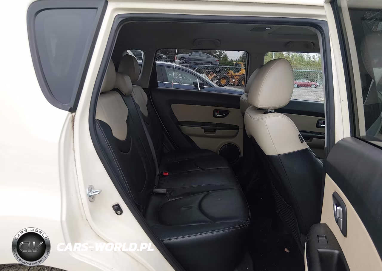 2013 Kia Soul ! VIN:KNDJT2A61D7498457 - 8