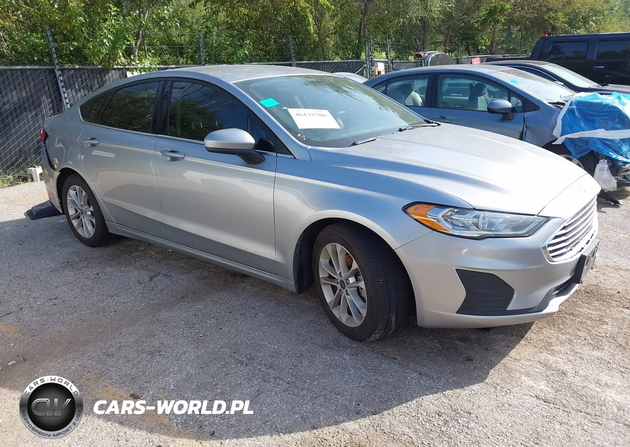 2020 Ford Fusion Se