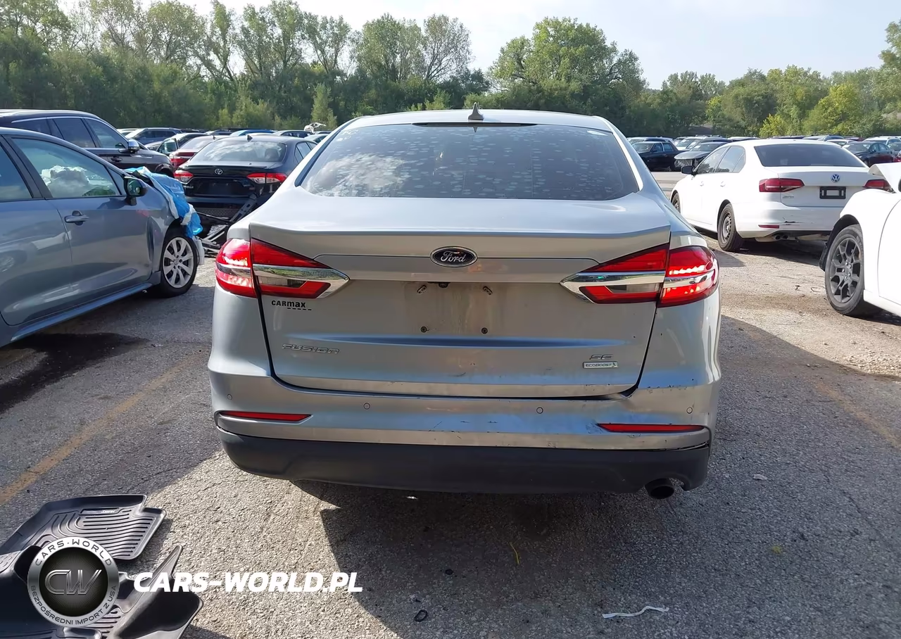 2020 Ford Fusion Se VIN:3FA6P0HD5LR249997 - 16