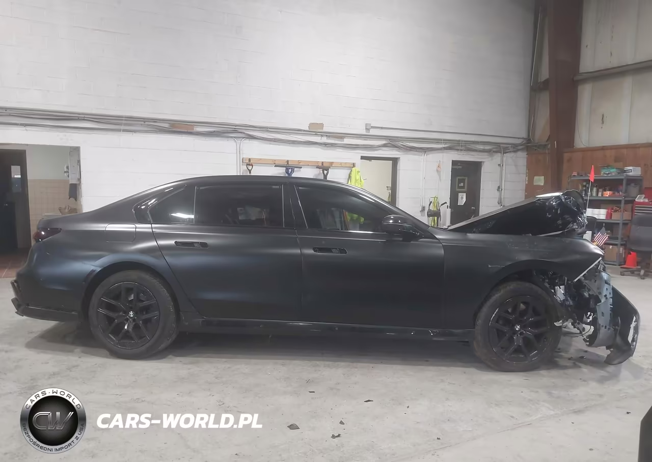 2023 BMW 760 I xDrive VIN:WBA33EJ09PCL68165 - 13
