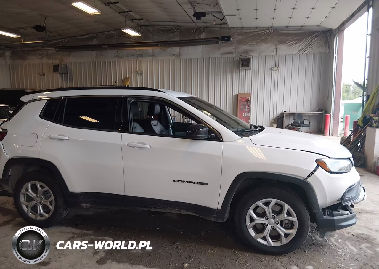 2024 Jeep Compass Latitude 4X4 VIN:3C4NJDBN1RT118416 - 13