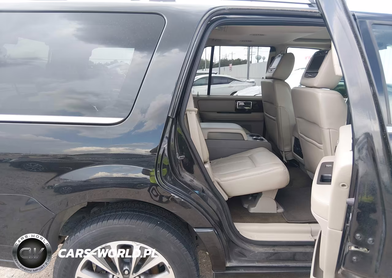 2015 Lincoln Navigator VIN:5LMJJ2HT7FEJ03268 - 8