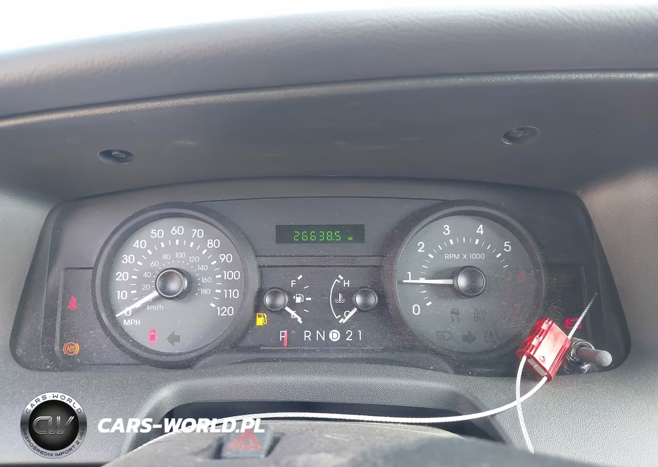 2006 Mercury Grand Marquis Gs VIN:2MEFM74V26X649501 - 7