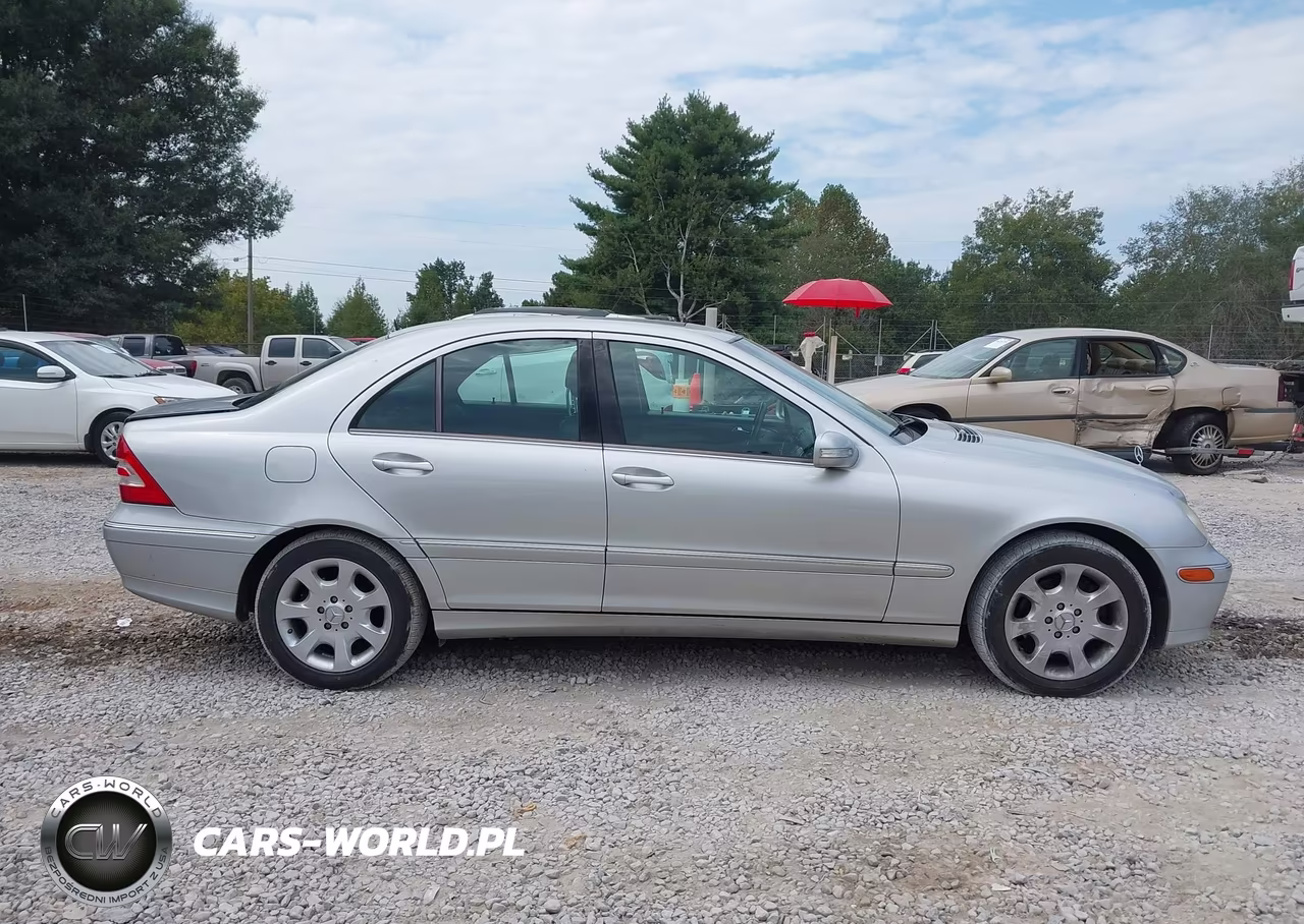 2005 Mercedes-Benz C 320 Luxury 4Matic VIN:WDBRF84JX5F637889 - 13
