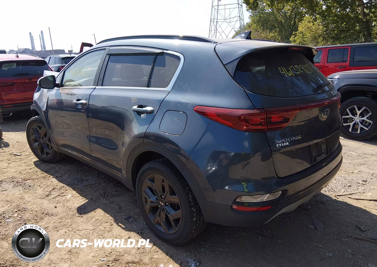 2020 Kia Sportage S VIN:KNDP6CAC7L7714873 - 3