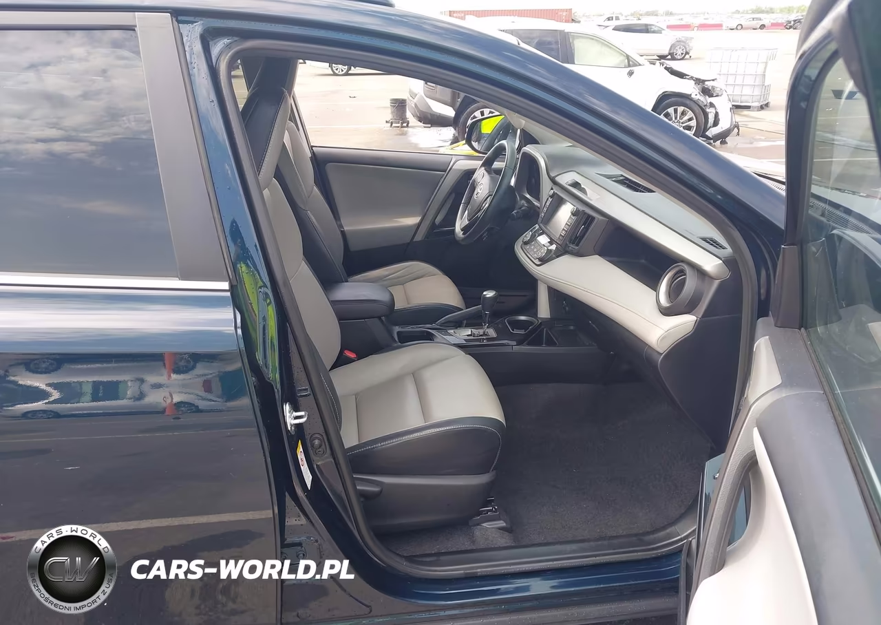 2017 Toyota Rav4 Limited VIN:2T3DFREV5HW579132 - 5