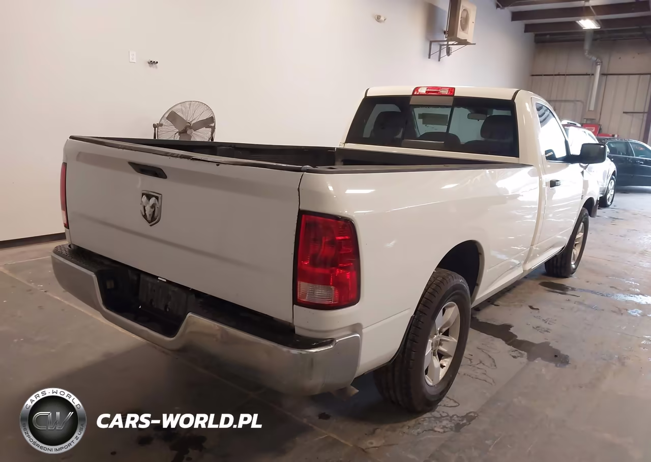 2014 Ram 1500 Tradesman VIN:3C6JR6DT8EG187497 - 4