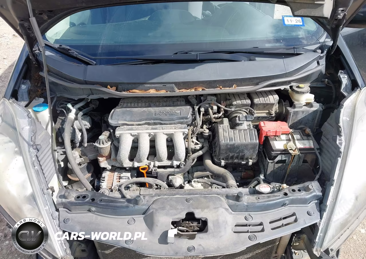 2013 Honda Fit VIN:JHMGE8H33DC067305 - 10