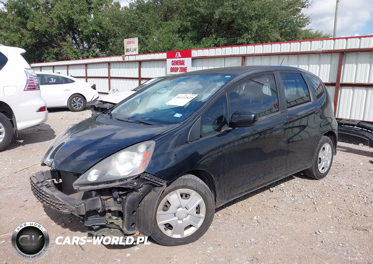 2013 Honda Fit VIN:JHMGE8H33DC067305 - 2