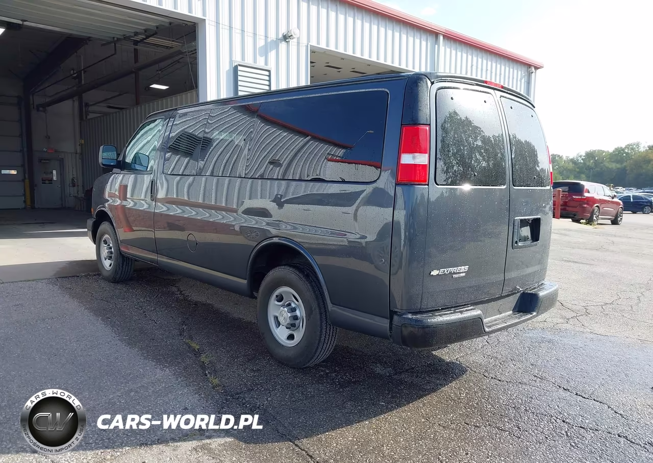 2016 Chevrolet Express 2500 Ls VIN:1GNWGEFG2G1294181 - 3