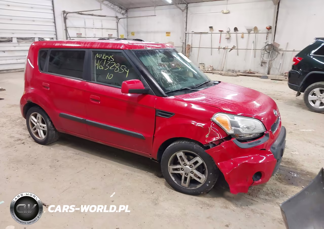 2010 Kia Soul +