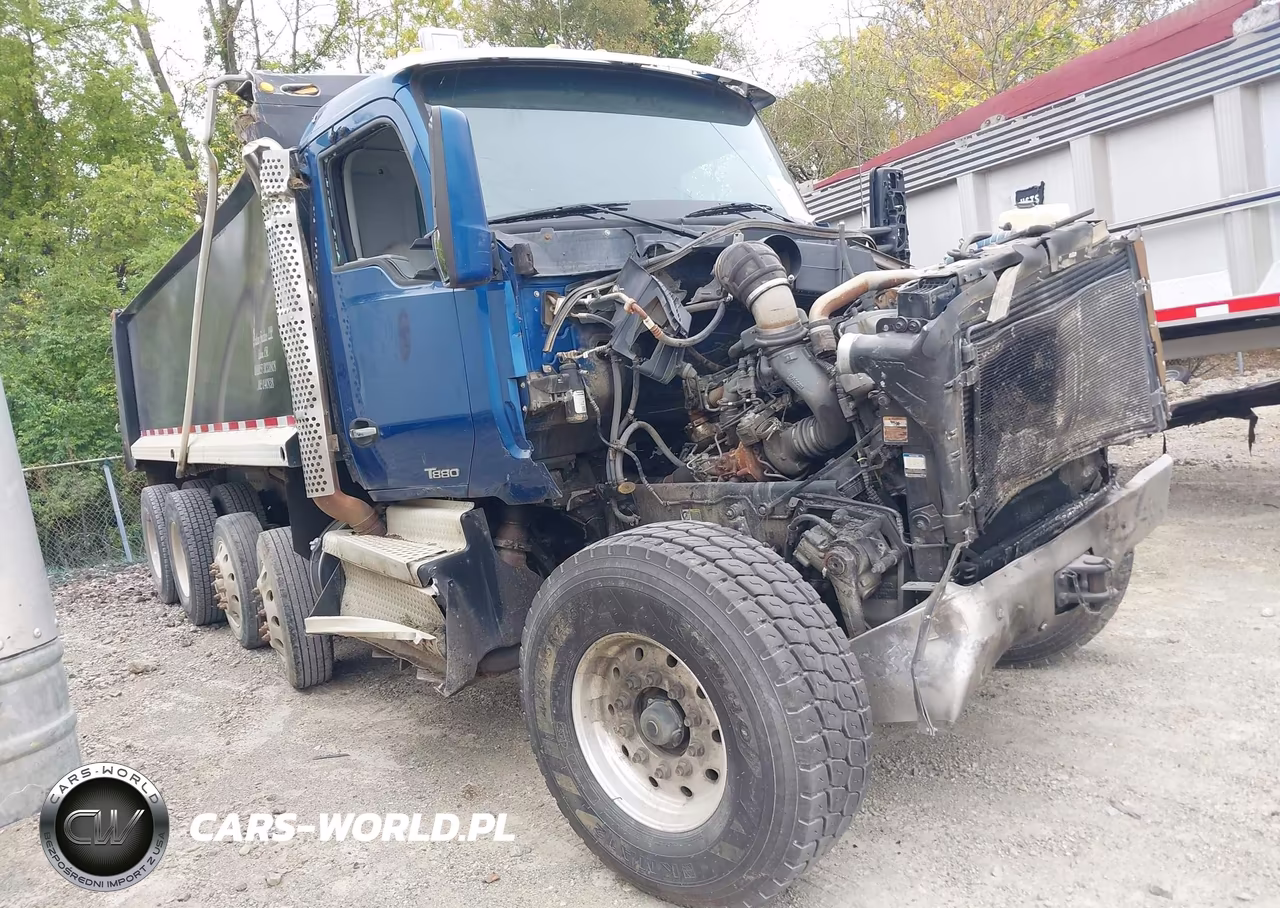 2018 Kenworth T880