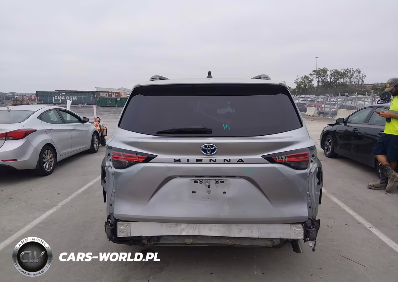 2021 Toyota Sienna Le VIN:5TDKRKEC1MS005952 - 16