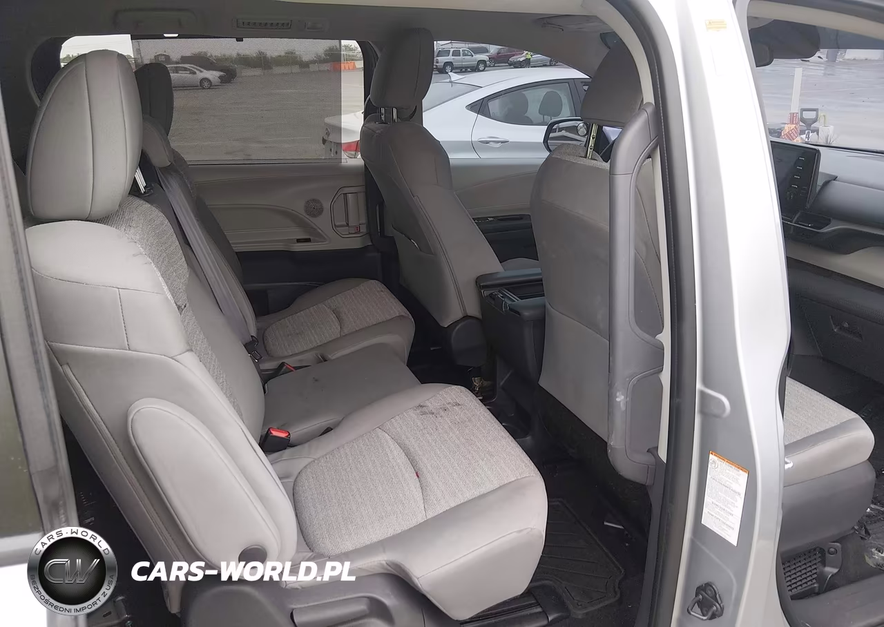 2021 Toyota Sienna Le VIN:5TDKRKEC1MS005952 - 8